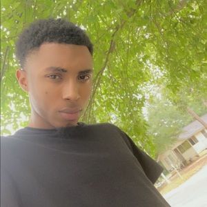 Meet your Posher, Jerrel